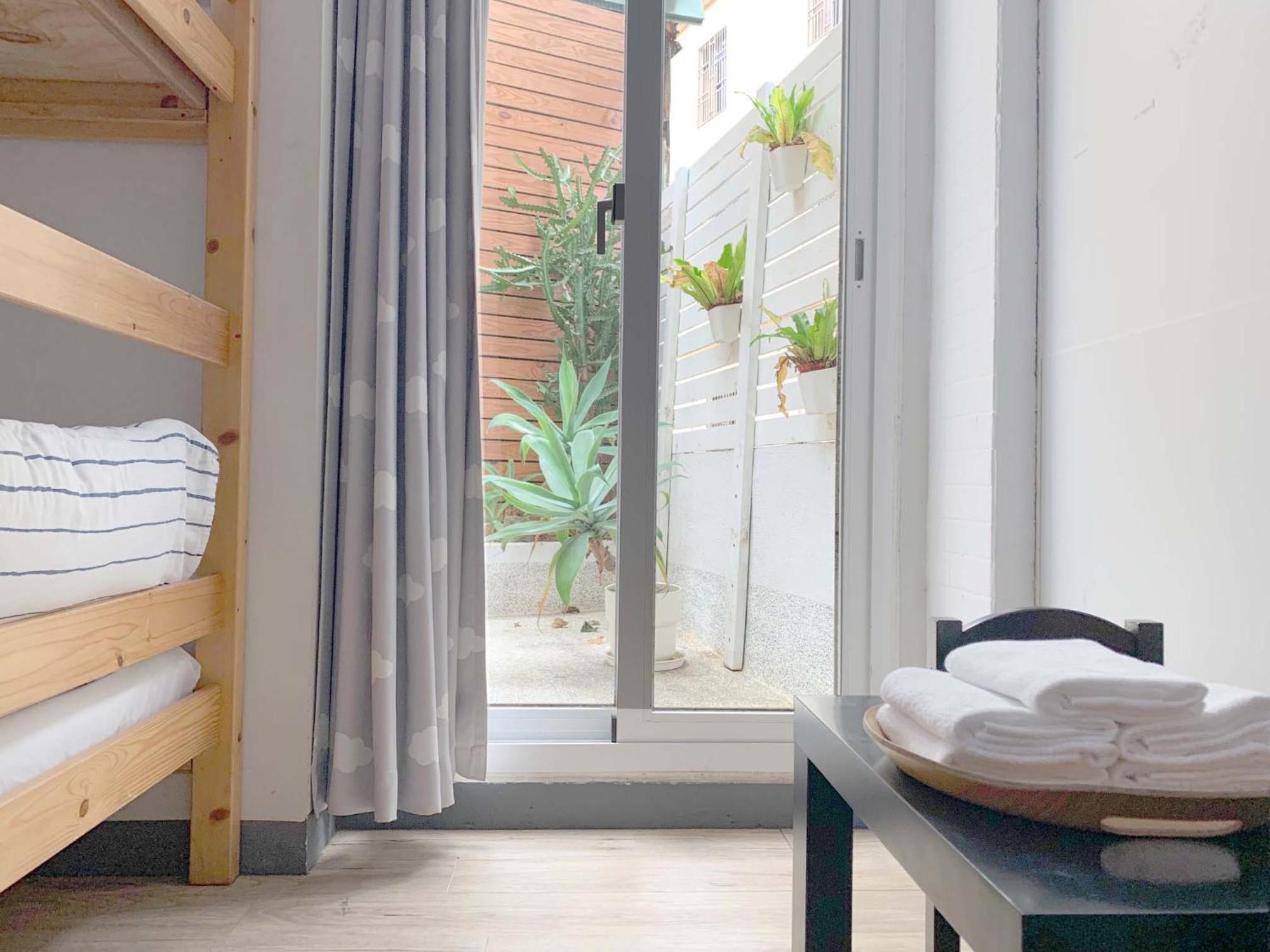 Backpackers' Hostel Taoyuan Airport מראה חיצוני תמונה